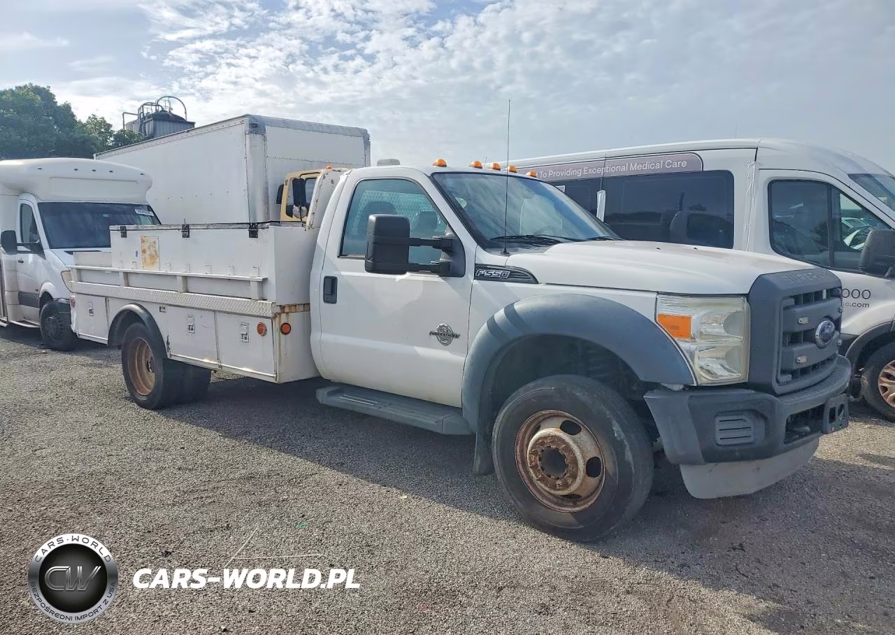 2013 Ford F550 Super - Utility - Service Truck VIN:1FDUF5GT9DEA64765 - 4