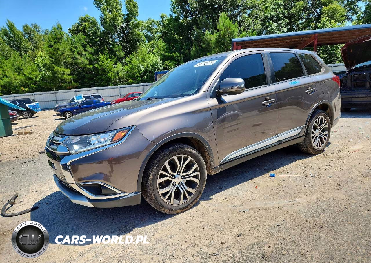 2017 Mitsubishi Outlander Se – zdjęcie 1 z 13
