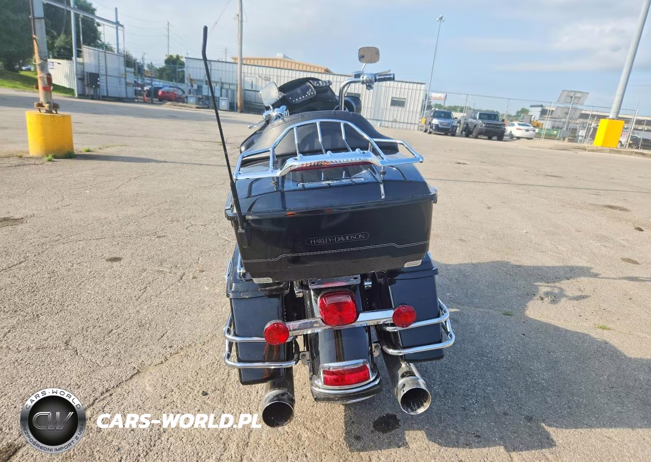 2009 Harley-Davidson Flhtc VIN:1HD1FF4179Y688634 - 4