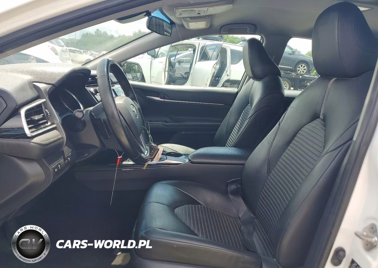 2018 Toyota Camry Se VIN:4T1B11HK4JU036992 - 7