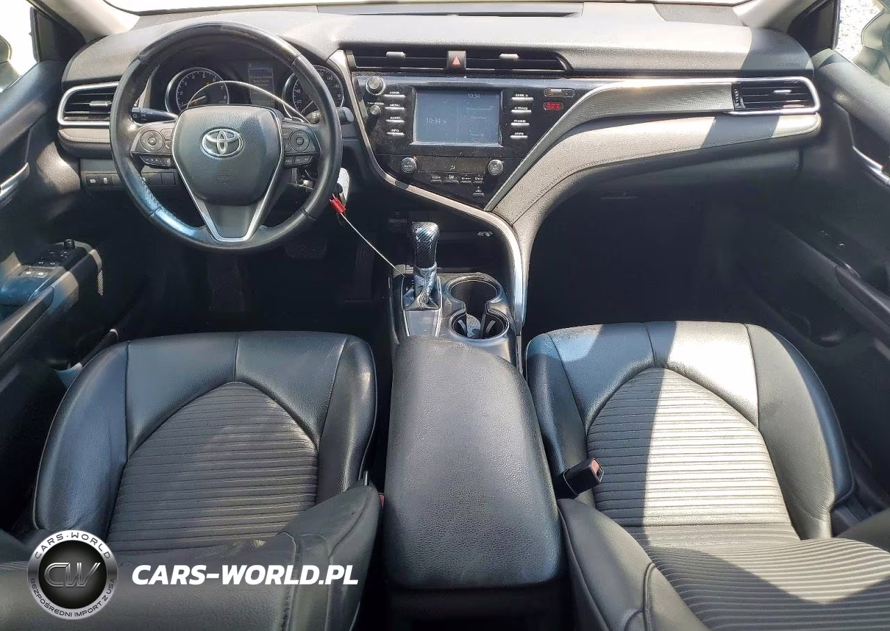2018 Toyota Camry Se VIN:4T1B11HK4JU036992 - 8