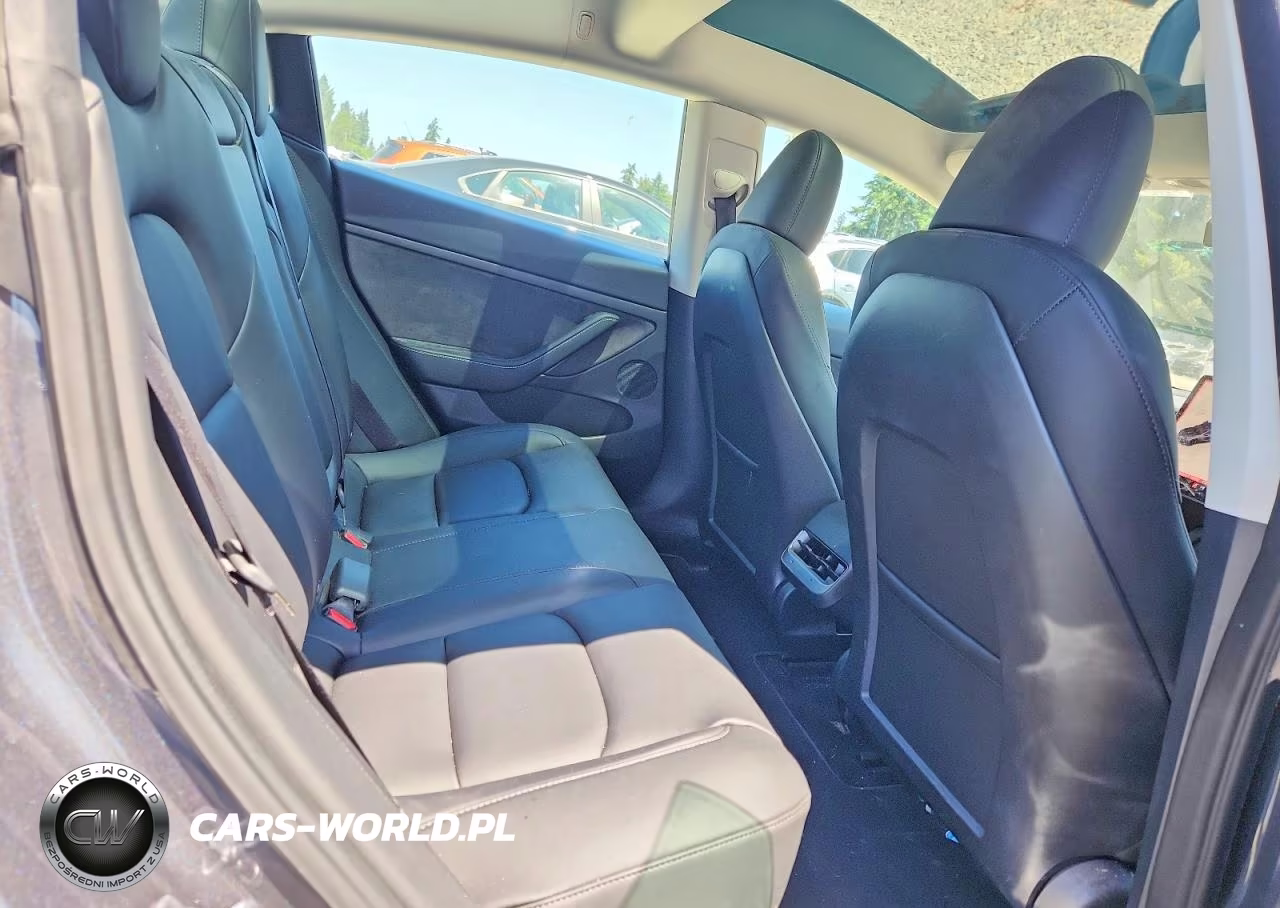 2023 Tesla Model 3 VIN:5YJ3E1EC0PF709482 - 10