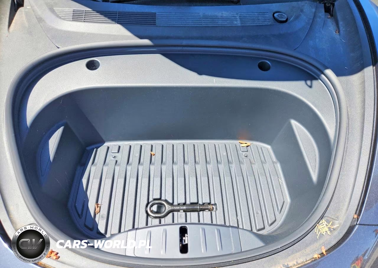 2023 Tesla Model 3 VIN:5YJ3E1EC0PF709482 - 11