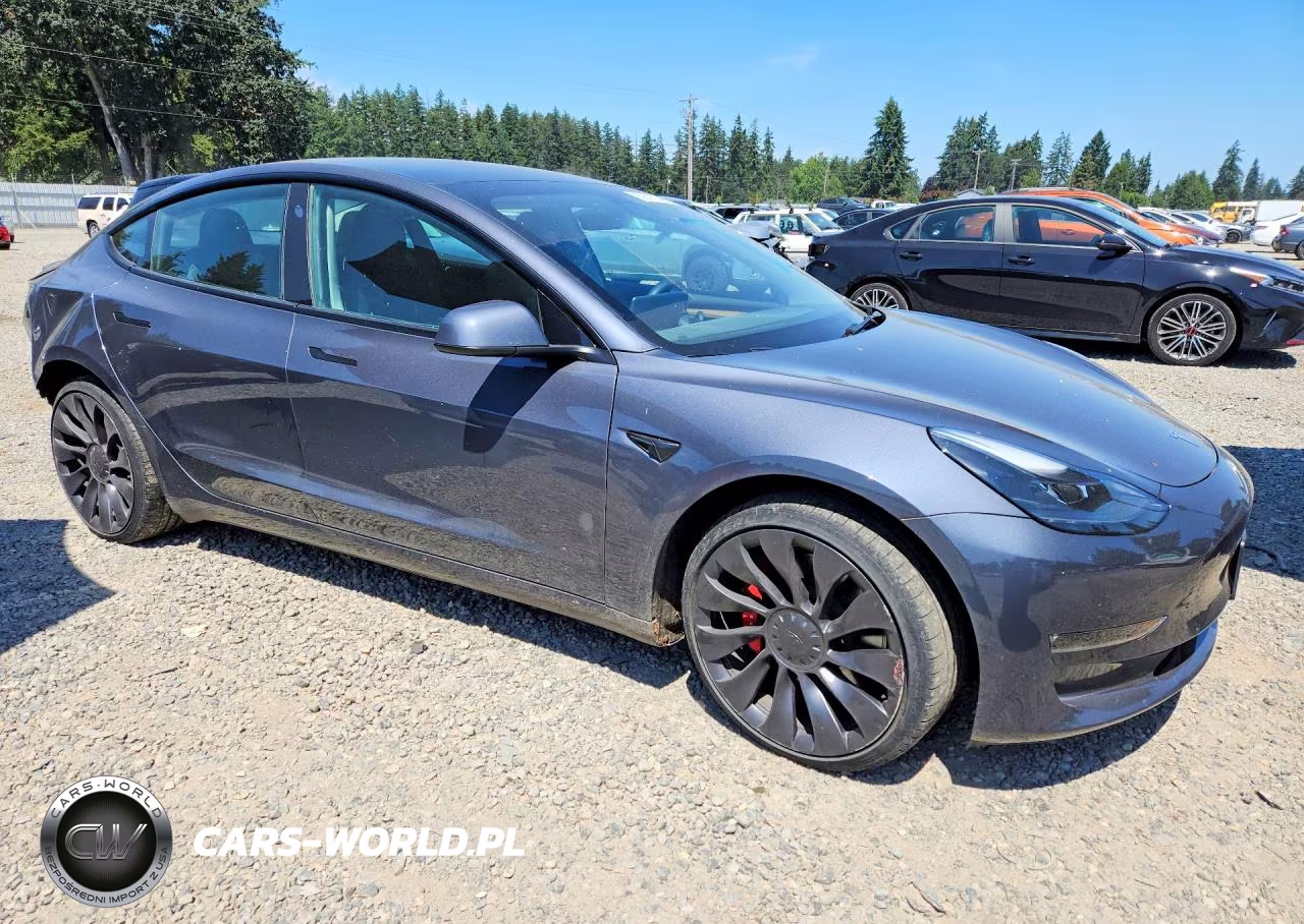 2023 Tesla Model 3 VIN:5YJ3E1EC0PF709482 - 4