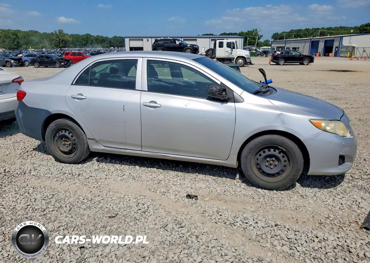 2010 Toyota Corolla Le VIN:2T1BU4EE9AC518835 - 4