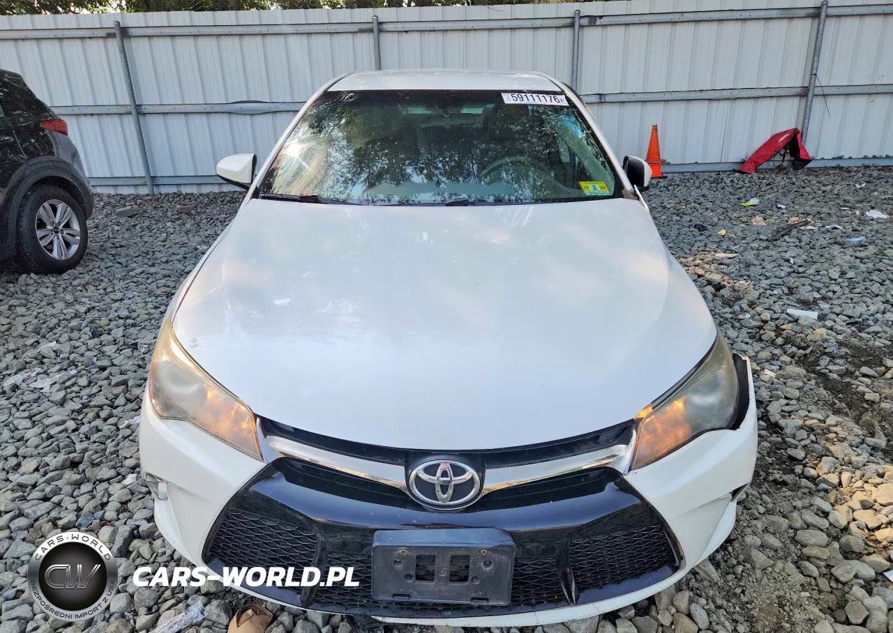 2017 Toyota Camry Se VIN:4T1BF1FK2HU439562 - 5