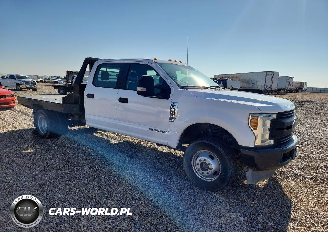 2019 Ford F350 Super Duty VIN:1FD8W3HT9KED42467 - 4