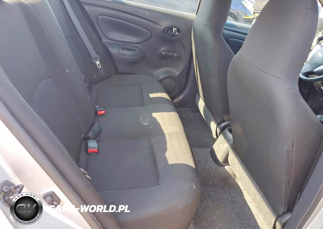 2015 Nissan Versa 1.6 S VIN:3N1CN7AP9FL863672 - 10