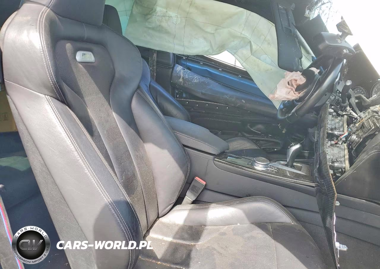 2019 BMW M4 VIN:WBS4Y9C52KAG67747 - 7