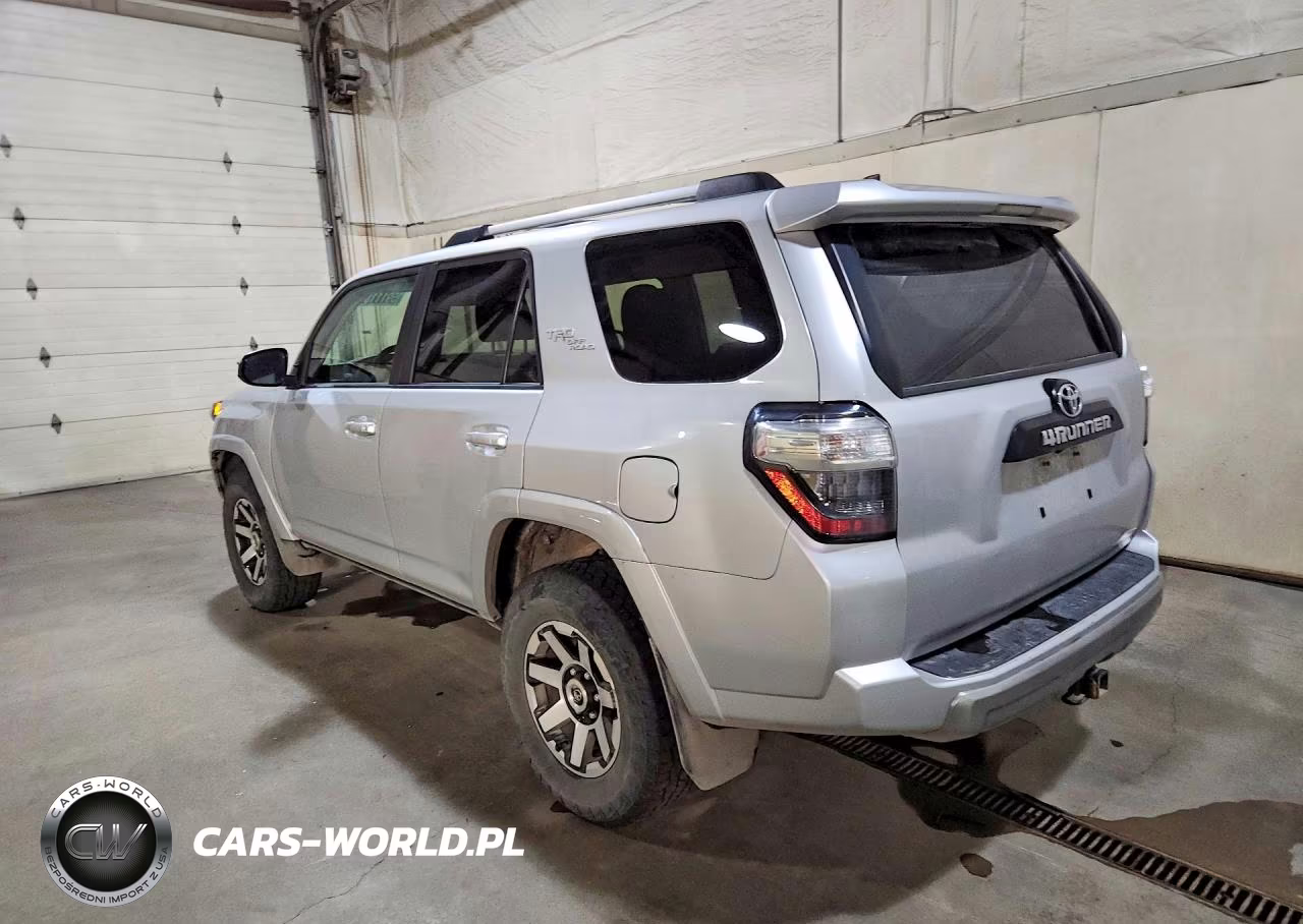 2018 Toyota 4Runner Trd Off-Road VIN:JTEBU5JR4J5604237 - 2