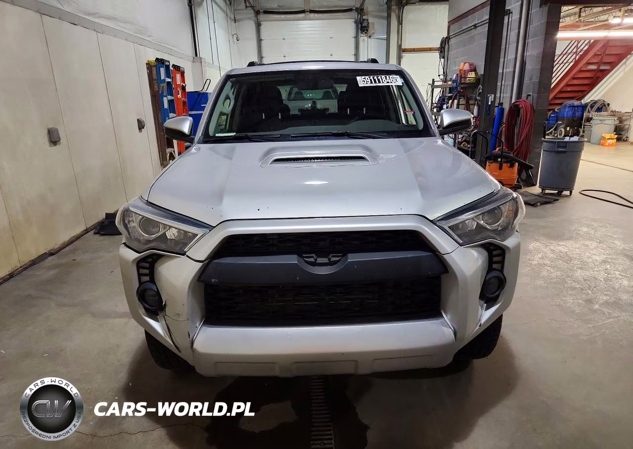 2018 Toyota 4Runner Trd Off-Road VIN:JTEBU5JR4J5604237 - 5