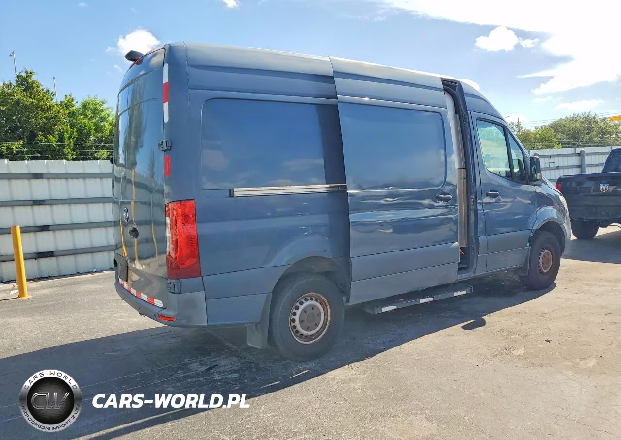 2019 Mercedes-Benz Sprinter 2500 VIN:WD4PF0CD8KP052603 - 3
