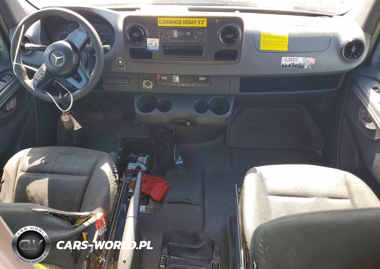 2019 Mercedes-Benz Sprinter 2500 VIN:WD4PF0CD8KP052603 - 8