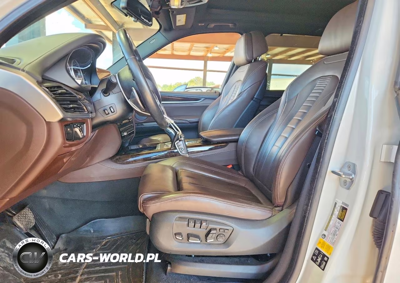 2018 BMW X5 xDrive35I VIN:5UXKR0C56JL073085 - 7