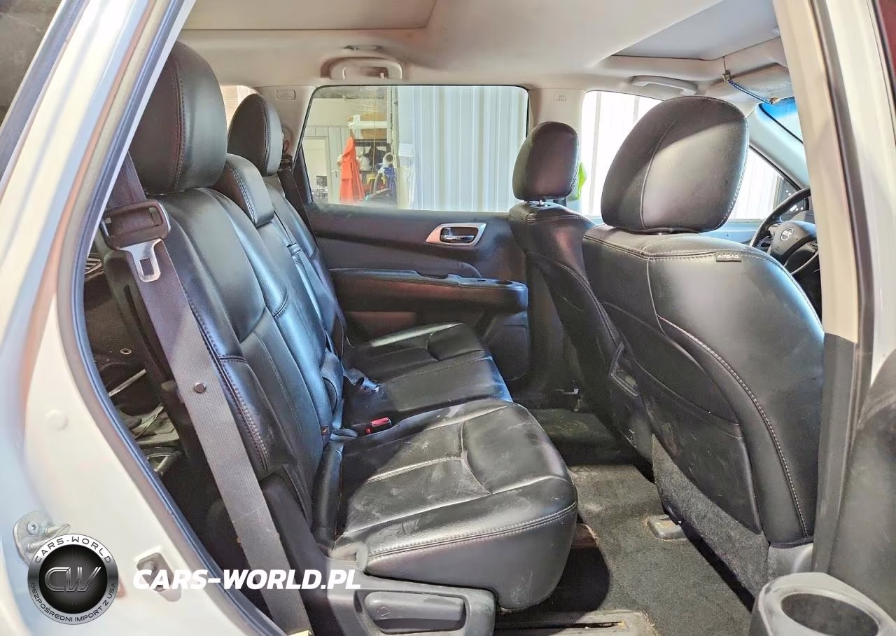 2015 Nissan Pathfinder S VIN:5N1AR2MM3FC618855 - 11