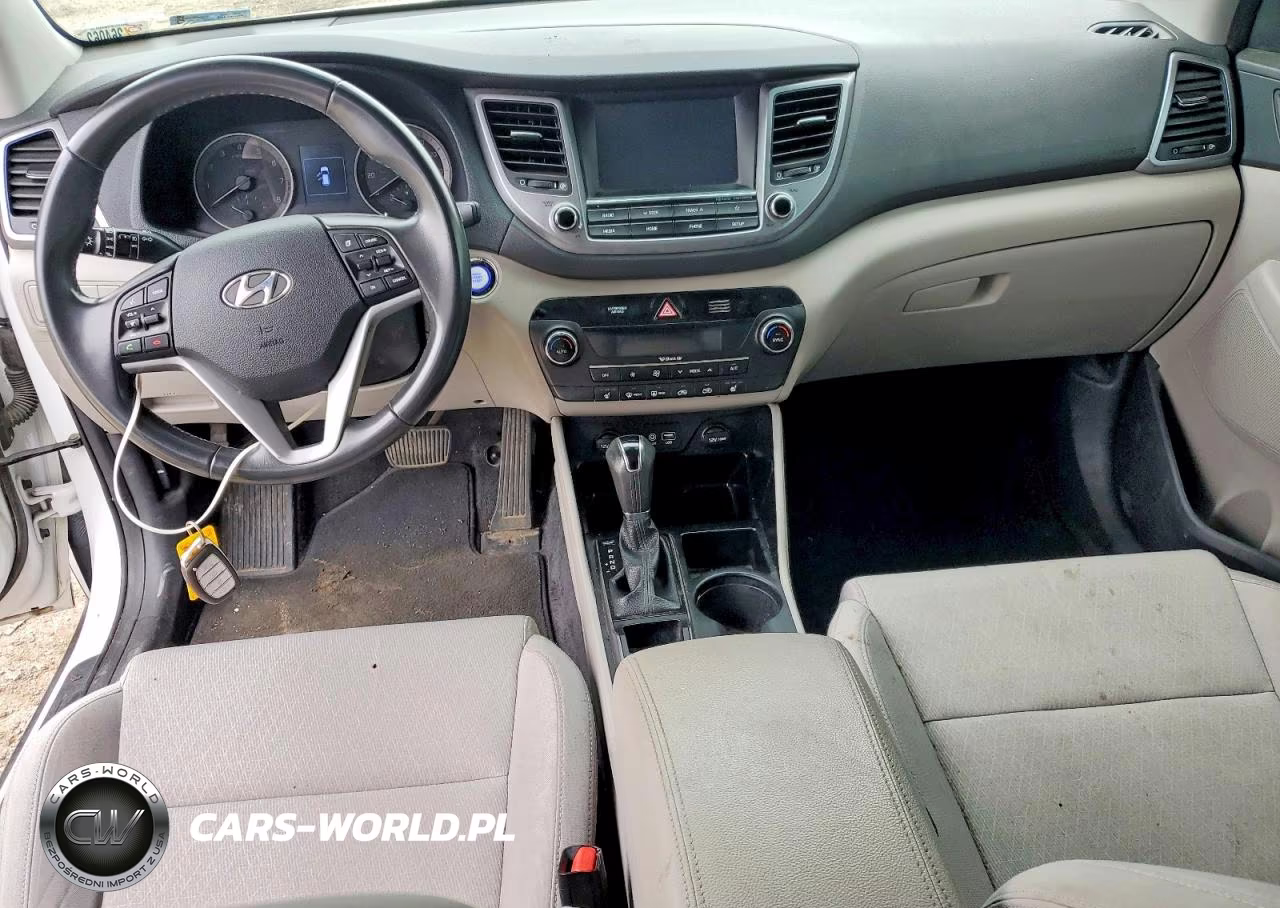 2018 Hyundai Tucson Value VIN:KM8J33A2XJU802493 - 8