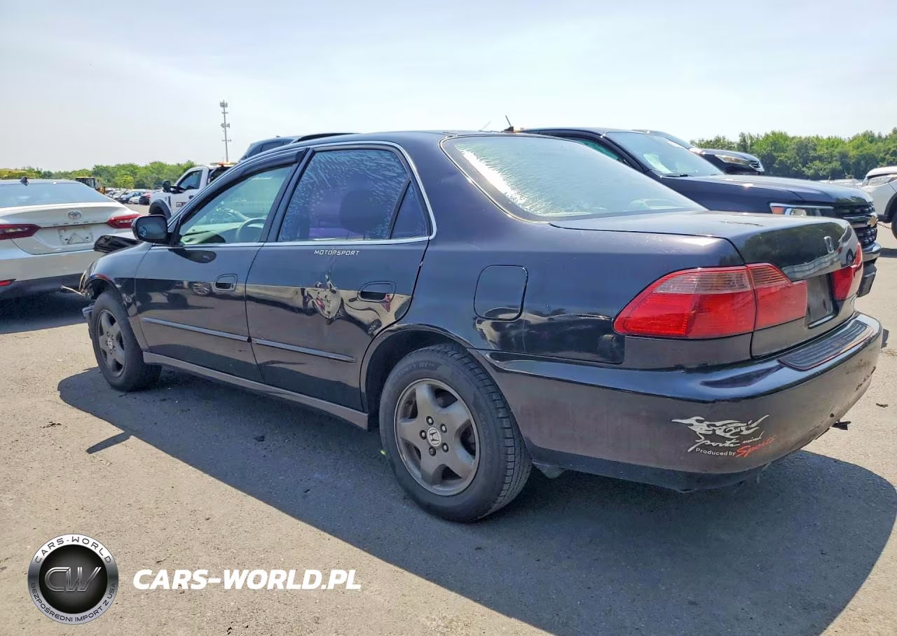 2000 Honda Accord Ex VIN:1HGCG1659YA018666 - 2