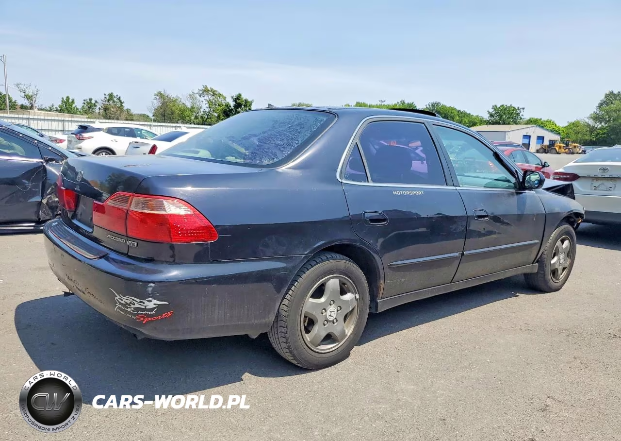 2000 Honda Accord Ex VIN:1HGCG1659YA018666 - 3