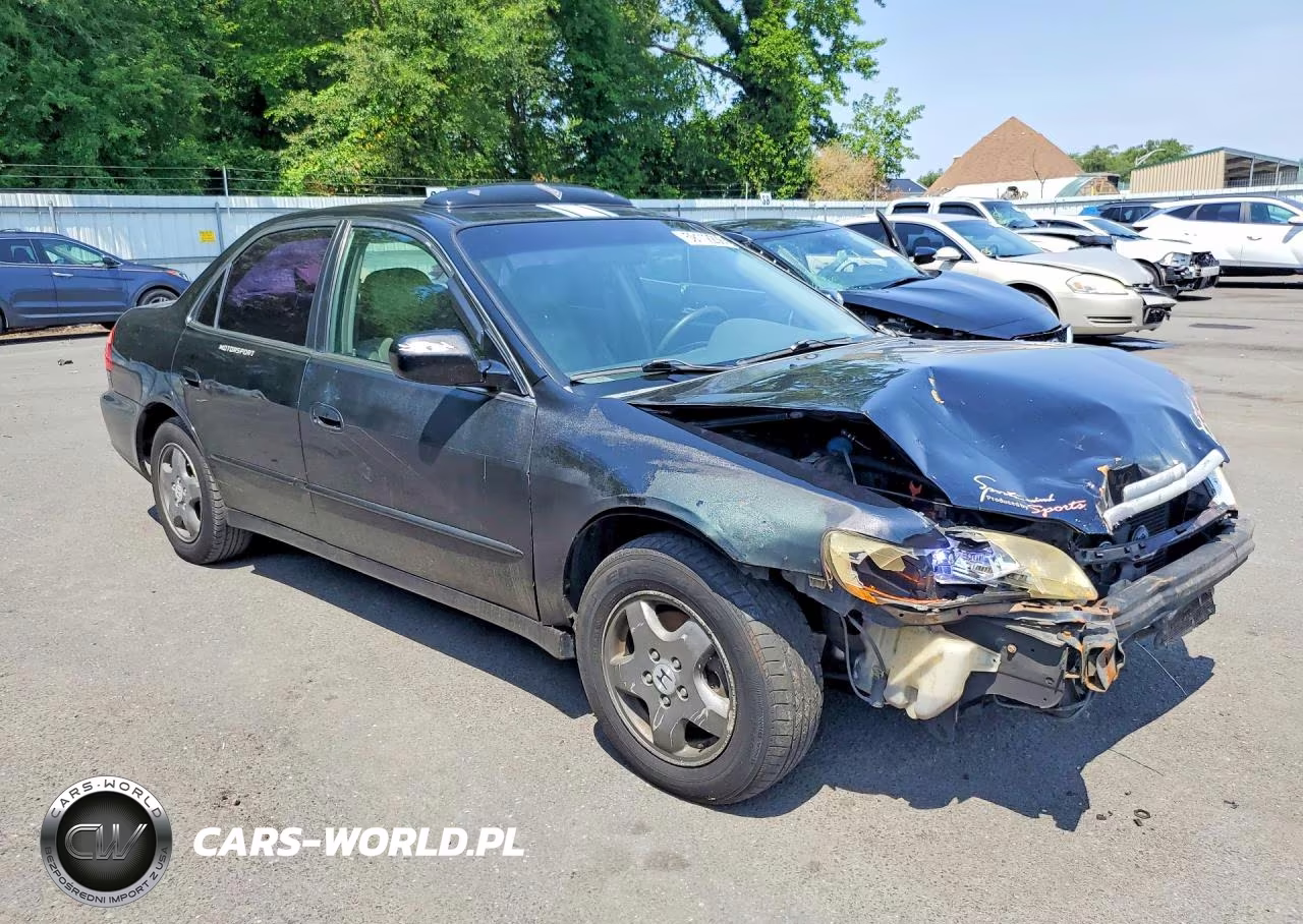 2000 Honda Accord Ex VIN:1HGCG1659YA018666 - 4