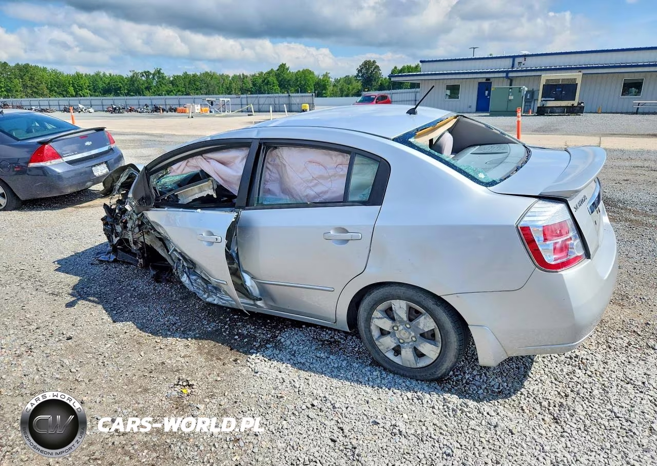 2011 Nissan Sentra 2.0 VIN:3N1AB6AP3BL647708 - 2