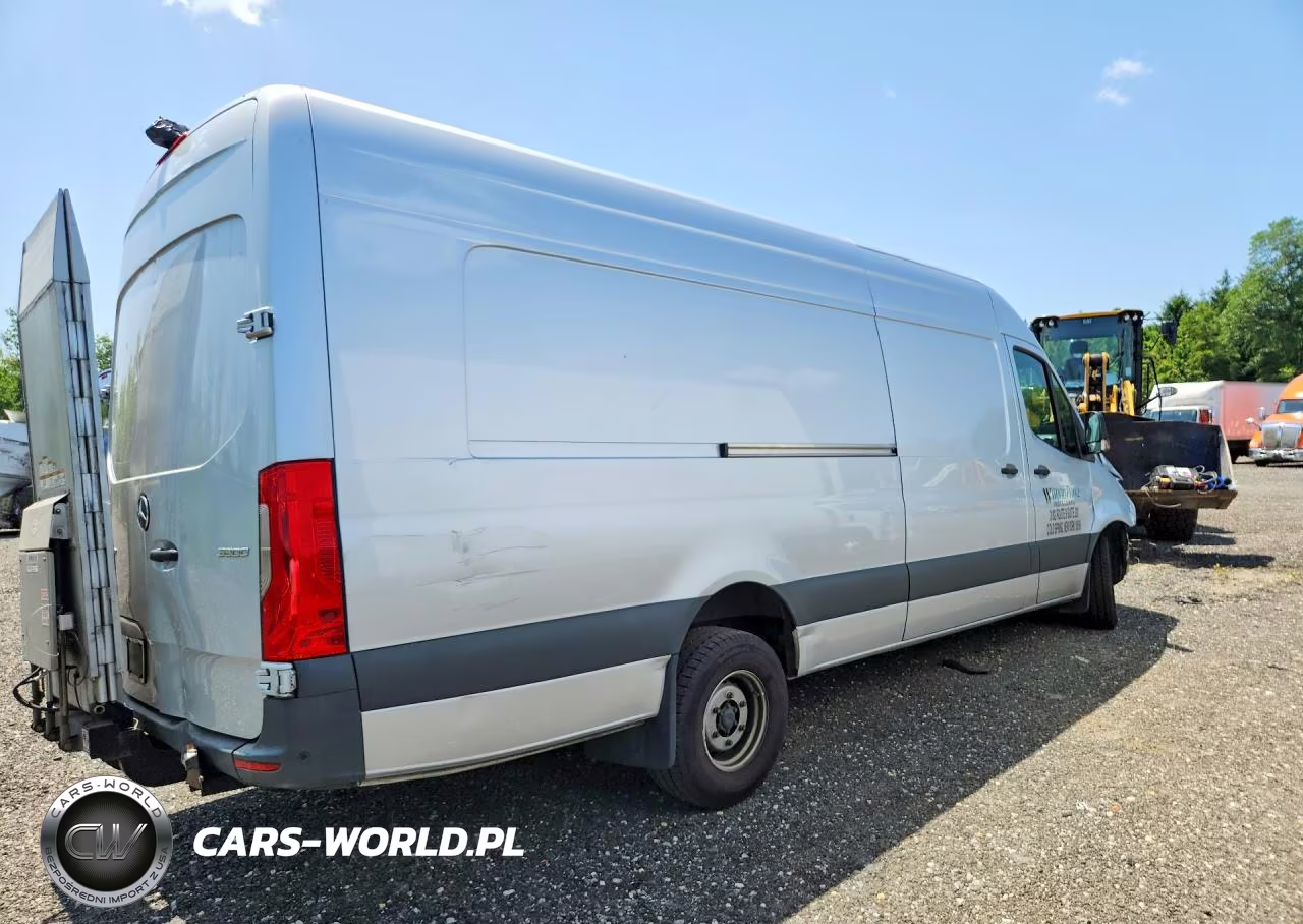 2023 Mercedes-Benz Sprinter 3500 VIN:W1Y5NDHY3PT127340 - 3
