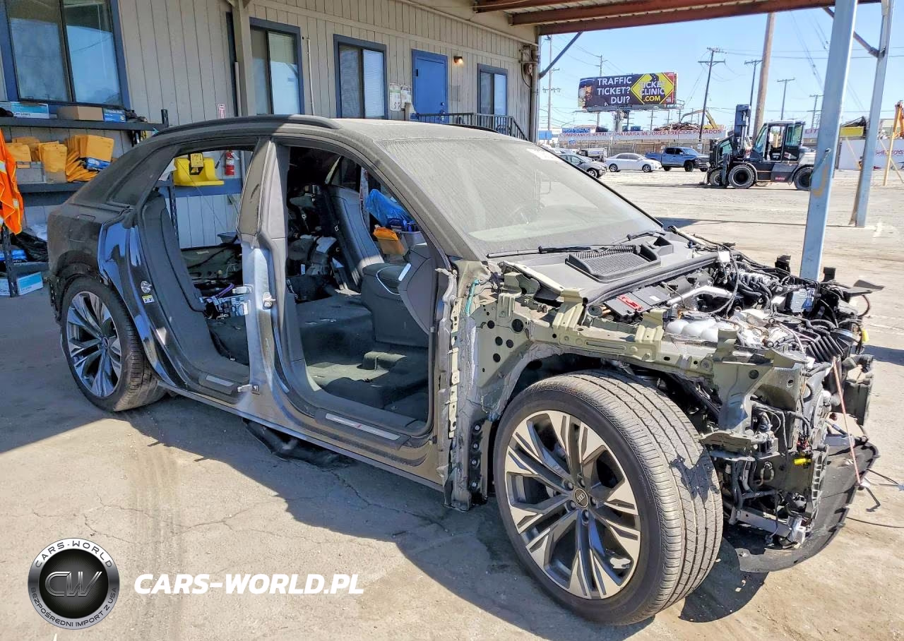 2024 Audi Q8 Prestige S-Line VIN:WA1FVBF17RD017059 - 4