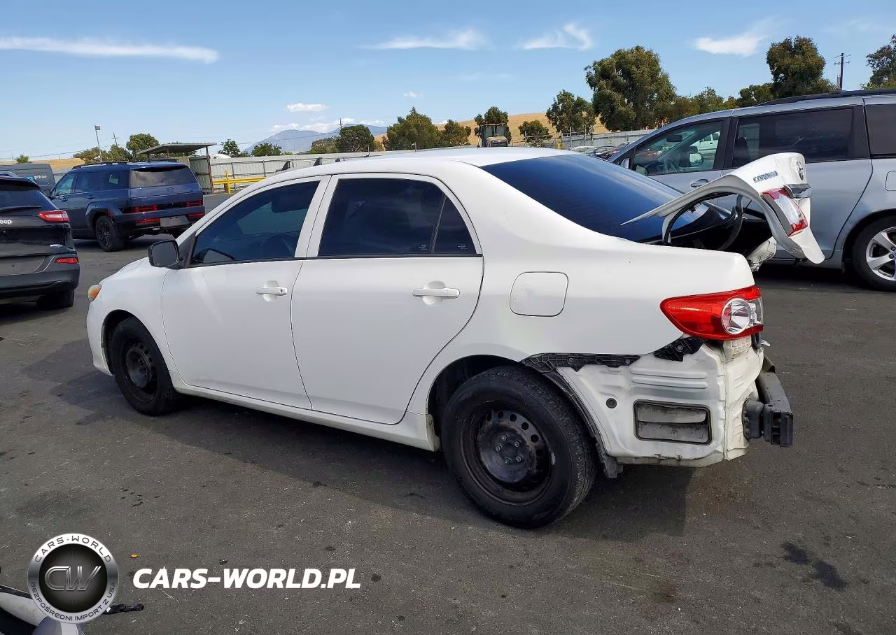 2013 Toyota Corolla L VIN:2T1BU4EE3DC008775 - 2