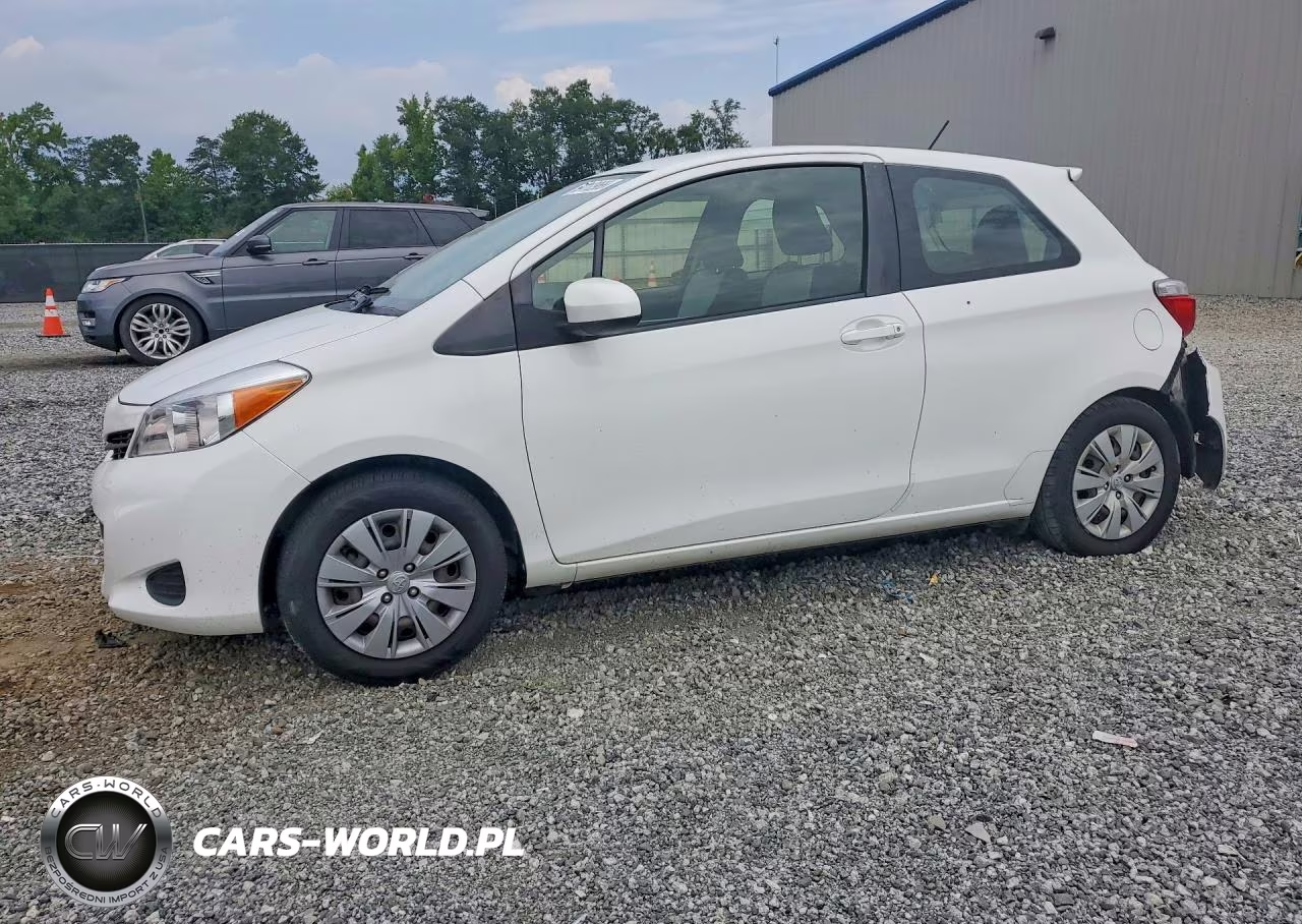 2012 Toyota Yaris 3-Door L