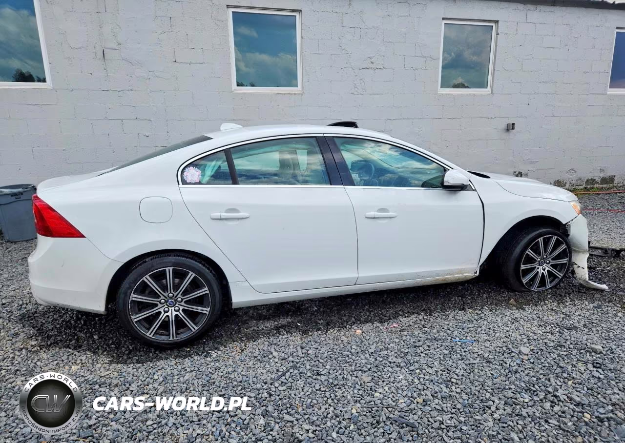 2016 Volvo S60 Premier VIN:LYV402FK7GB101006 - 3