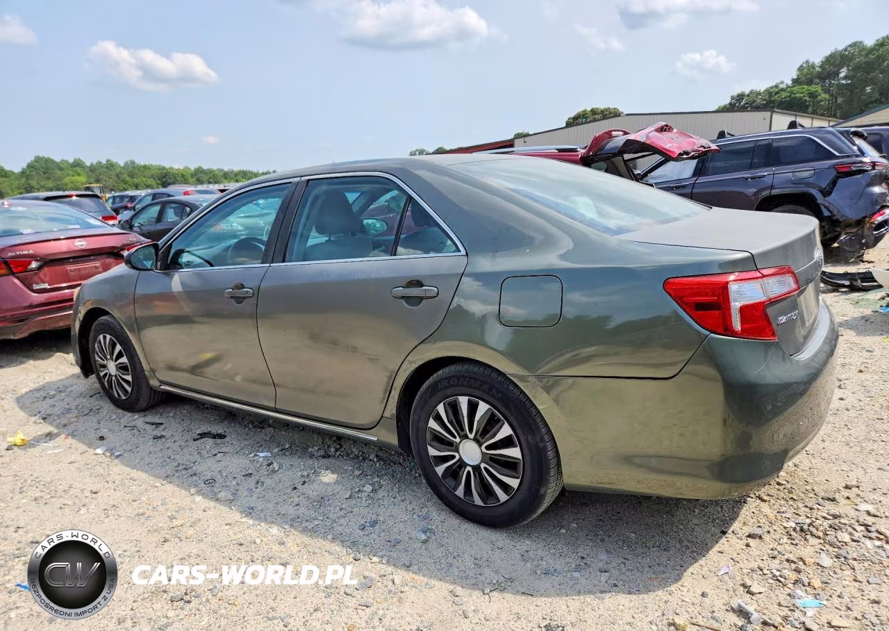 2013 Toyota Camry Le VIN:4T1BF1FK2DU677051 - 2
