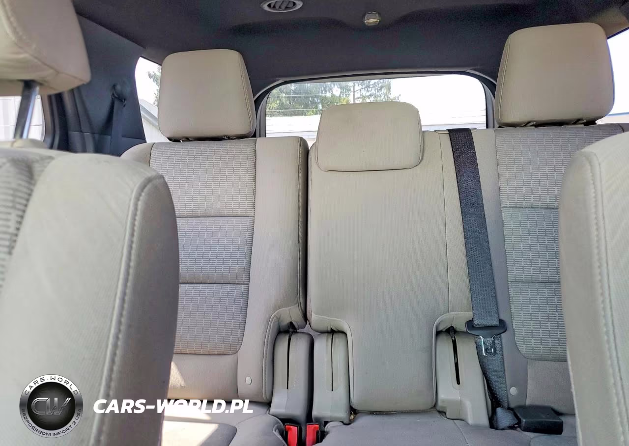 2011 Ford Explorer Xlt VIN:1FMHK8D82BGA03242 - 10