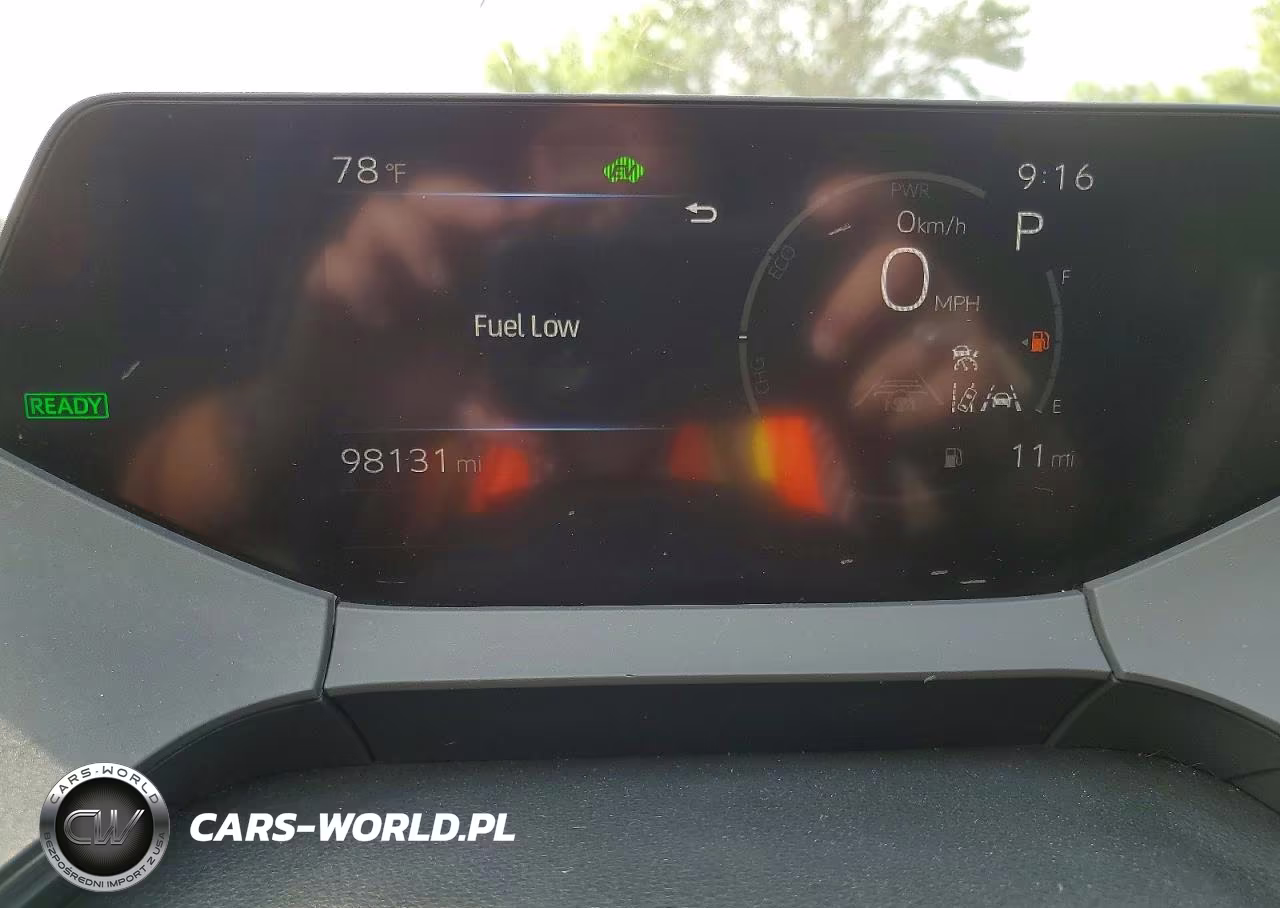 2023 Toyota Prius Le VIN:JTDACAAU9P3003913 - 9