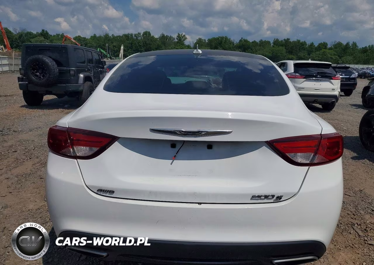 2015 Chrysler 200 S VIN:1C3CCCDG4FN673905 - 6