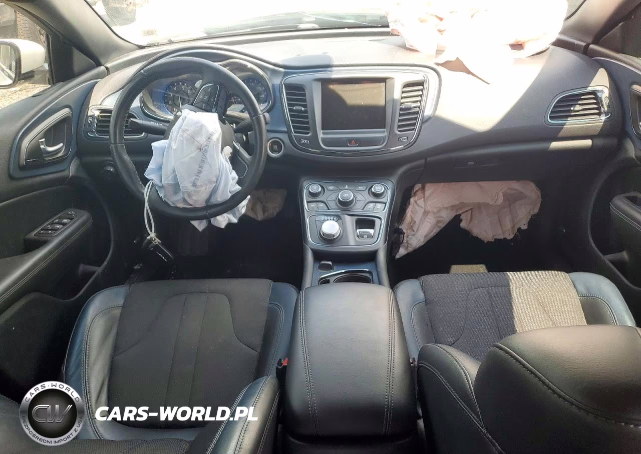 2015 Chrysler 200 S VIN:1C3CCCDG4FN673905 - 8