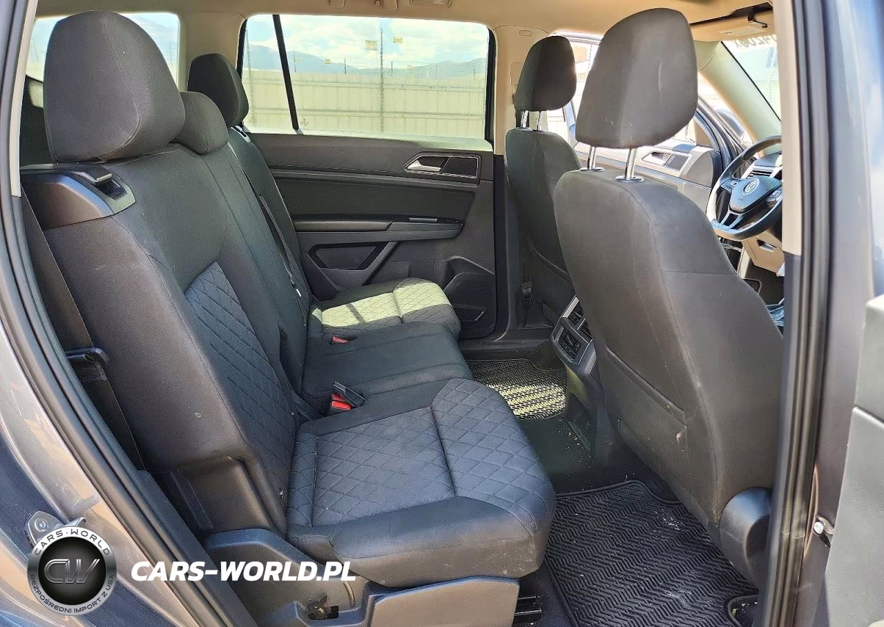 2018 Volkswagen Atlas VIN:1V2BR2CA2JC510248 - 10