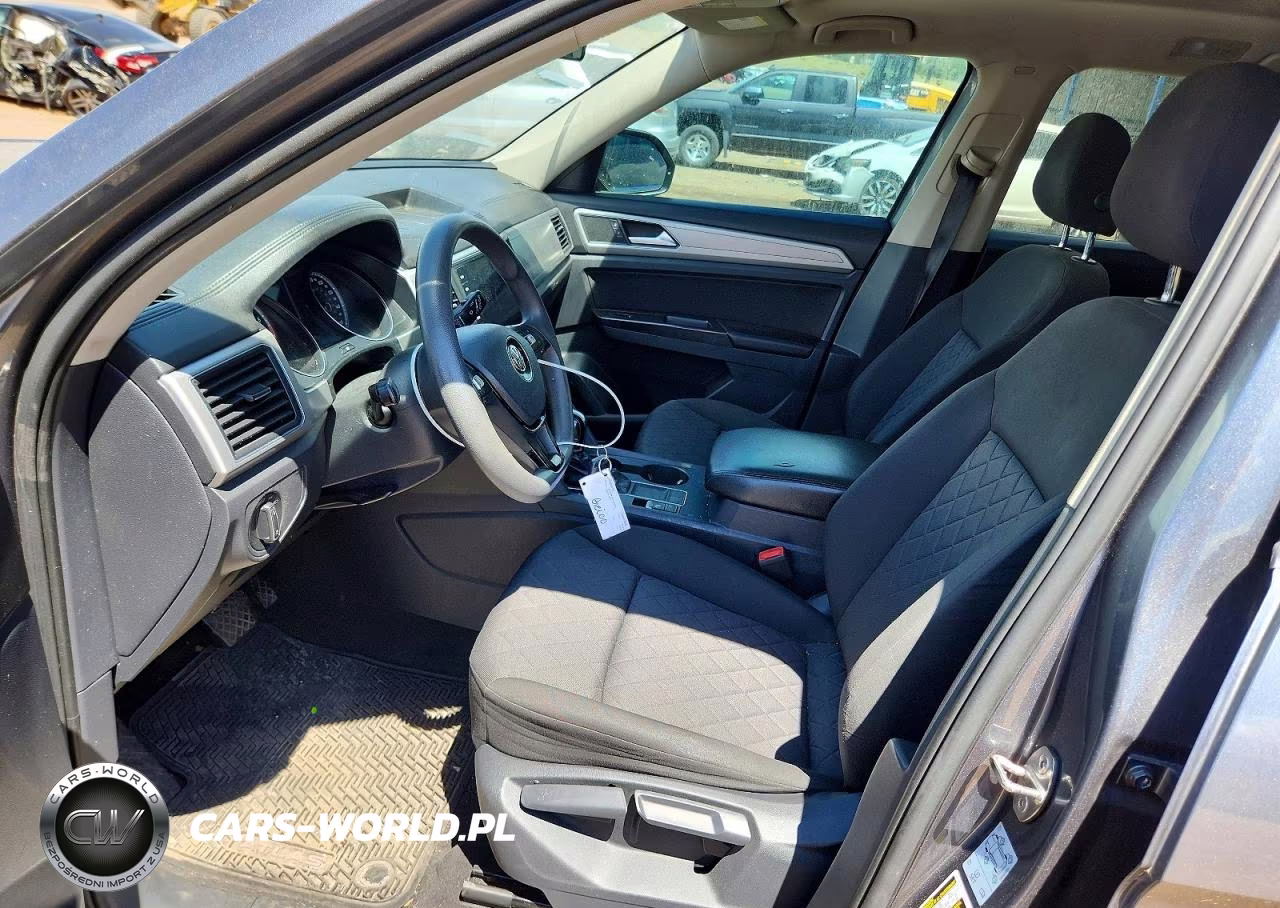 2018 Volkswagen Atlas VIN:1V2BR2CA2JC510248 - 7