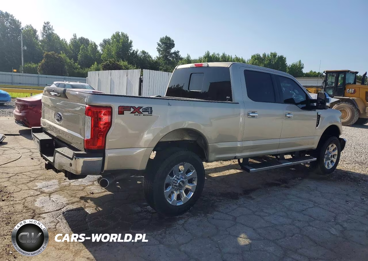 2017 Ford F250 Super Duty VIN:1FT7W2B6XHEE41921 - 3