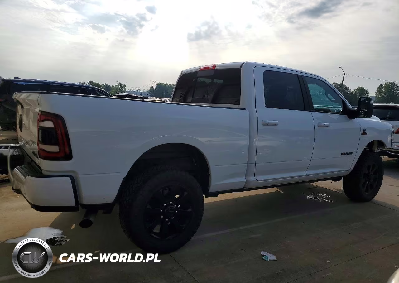 2023 Ram 2500 Laramie VIN:3C6UR5FL7PG633646 - 3