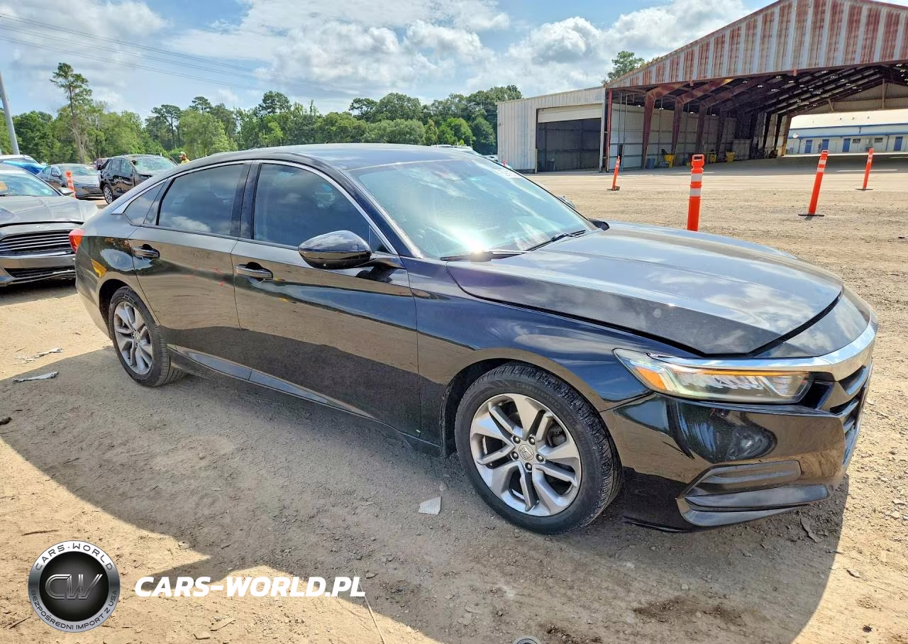 2018 Honda Accord Lx VIN:1HGCV1F14JA053365 - 4