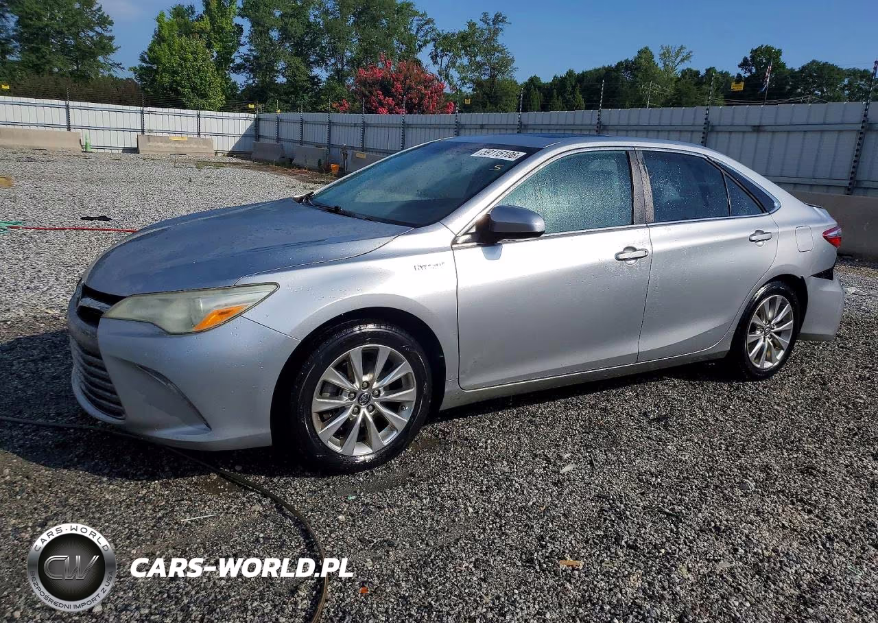 2015 Toyota Camry Hybrid Xle – zdjęcie 1 z 12