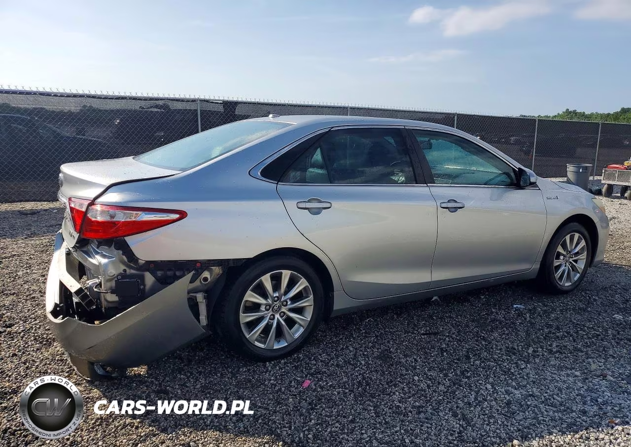 2015 Toyota Camry Hybrid Xle VIN:4T1BD1FK7FU171983 - 3