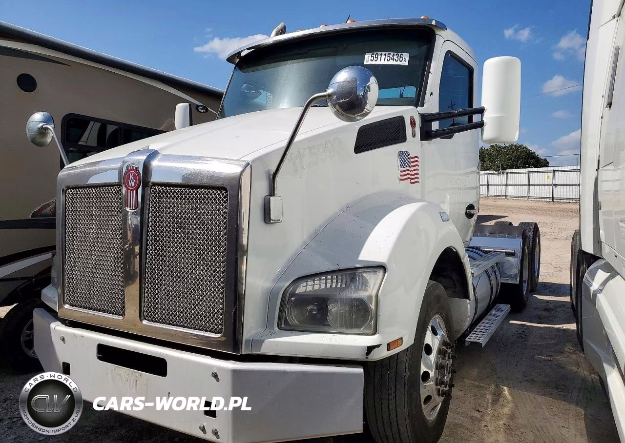 2017 Kenworth Constructi - Semi Truck VIN:1XKZDK9X1HJ163970 - 2