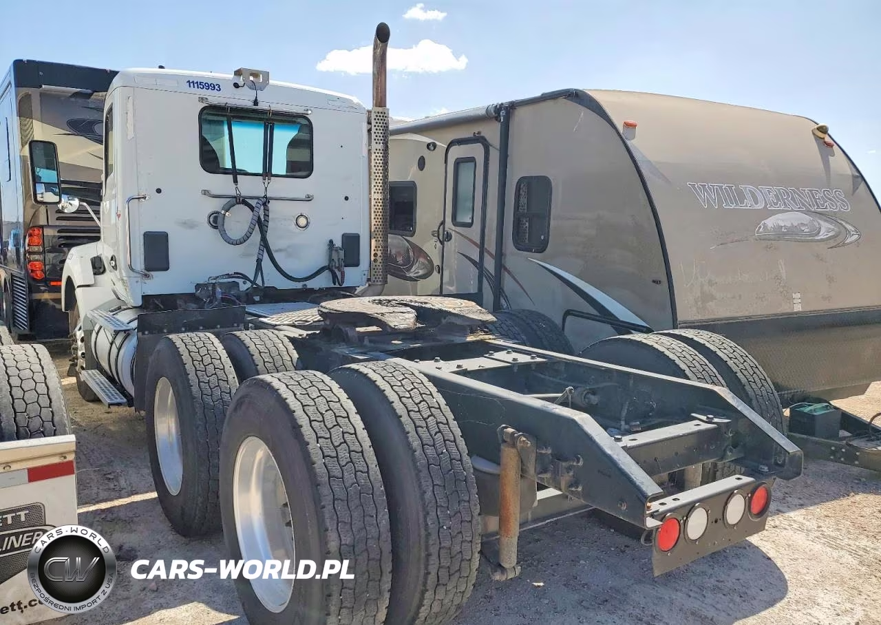 2017 Kenworth Constructi - Semi Truck VIN:1XKZDK9X1HJ163970 - 3
