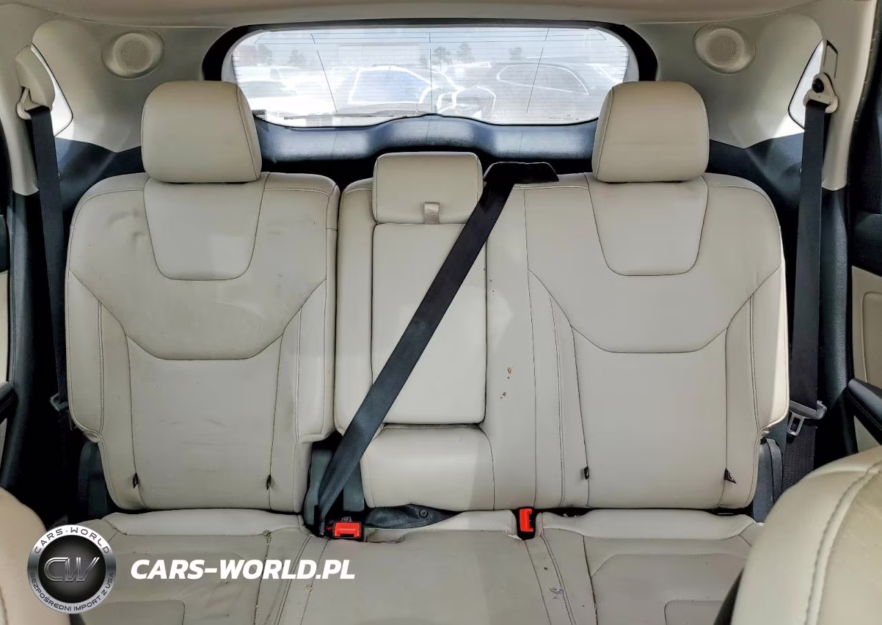 2019 Ford Edge Titanium VIN:2FMPK3K92KBB62215 - 10