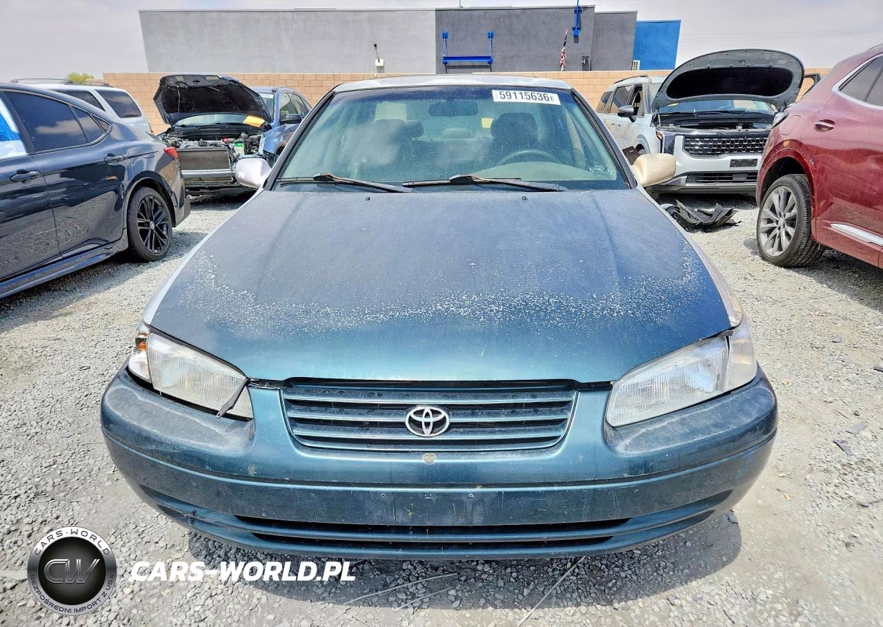 1998 Toyota Camry Xle V6 VIN:4T1BF28K2WU061744 - 5