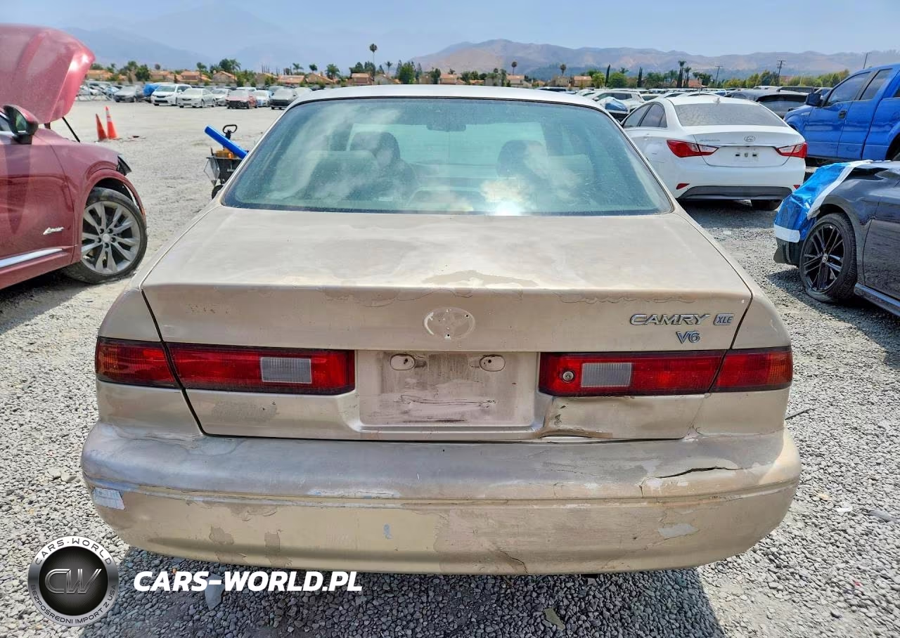 1998 Toyota Camry Xle V6 VIN:4T1BF28K2WU061744 - 6