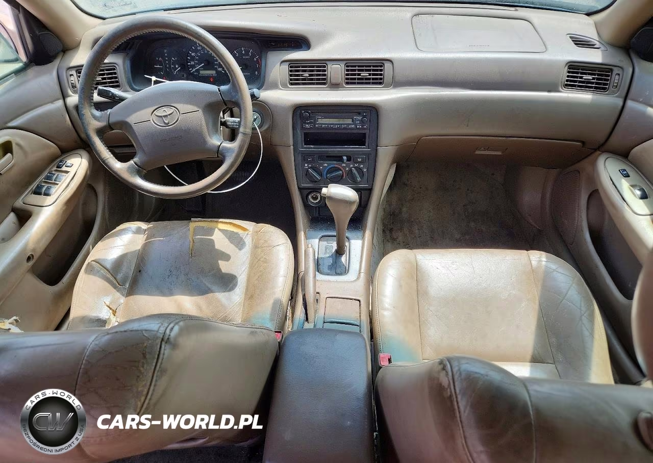 1998 Toyota Camry Xle V6 VIN:4T1BF28K2WU061744 - 8