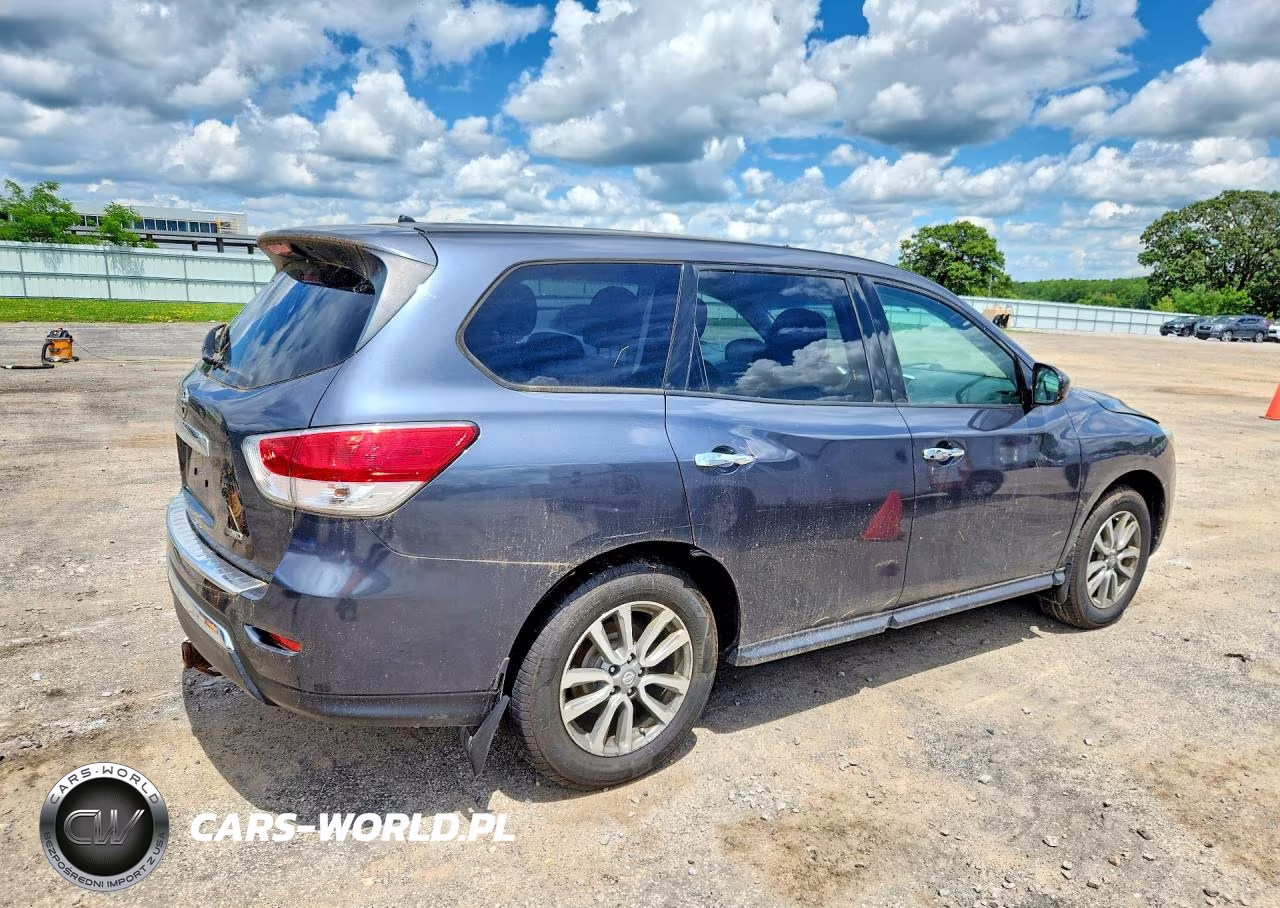 2014 Nissan Pathfinder S VIN:5N1AR2MM2EC615833 - 3