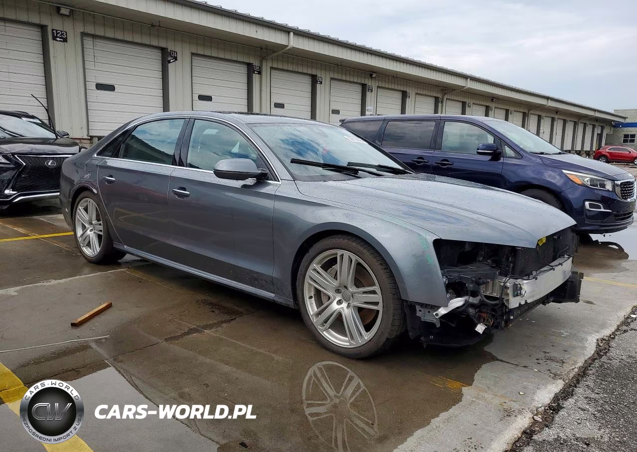 2016 Audi A8 L Quattro-Sport VIN:WAU43AFDXGN010926 - 4