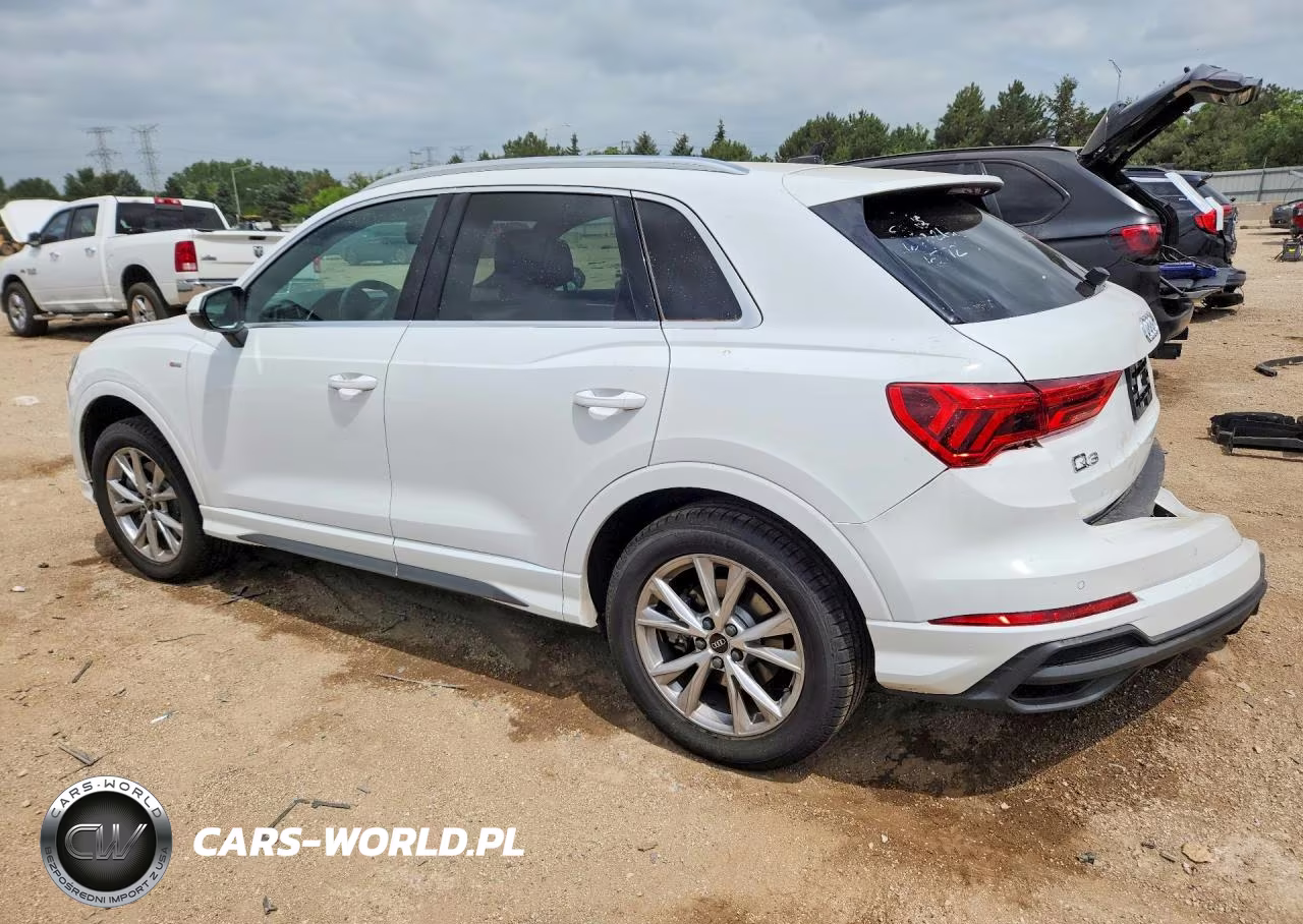 2023 Audi Q3 Premium S Line 45 VIN:WA1DECF34P1044118 - 2